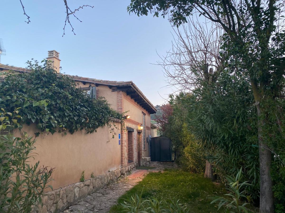 Casa Rural De Anil - Jardin Privado Velliza Exterior photo